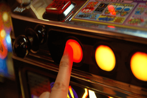 勝率up パチスロの目押し方法 ビタ 色目押しなど みるみーのパチンコ パチスロブログ 広島県