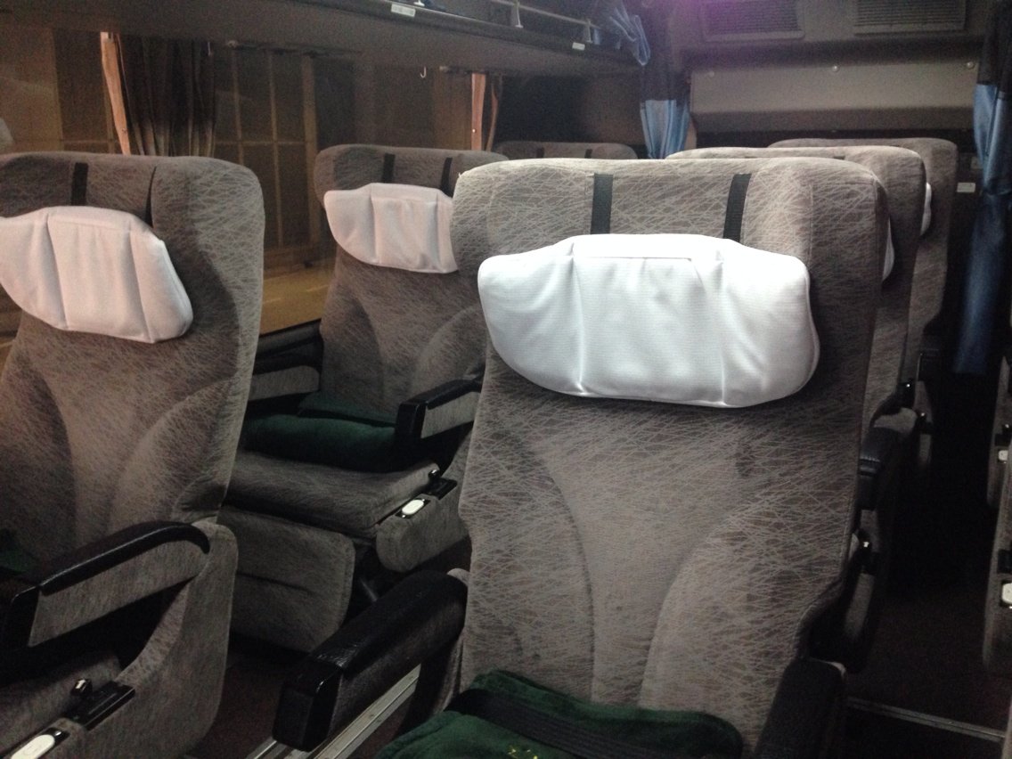 東海道昼特急4号乗車 三菱ふそうエアロキング ボイストレーナーのバス日記