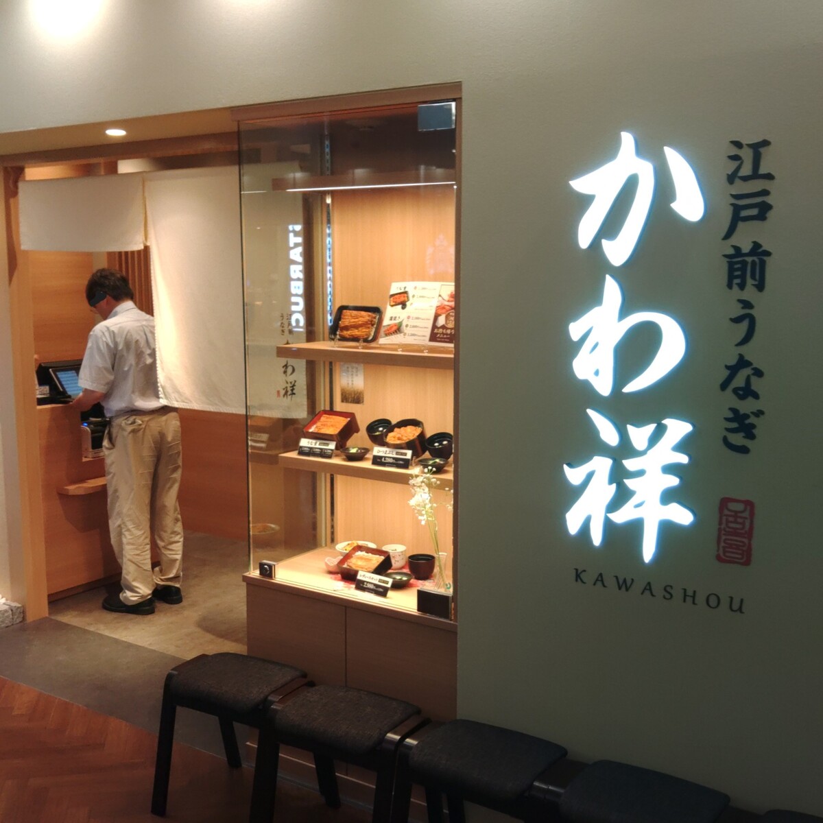 KIMG8366_02_BURST1008366