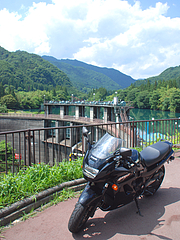 中之条ダムとGPZ1100