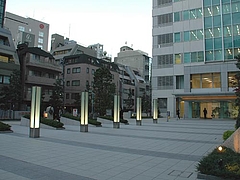 ������ӥ��ͥ����