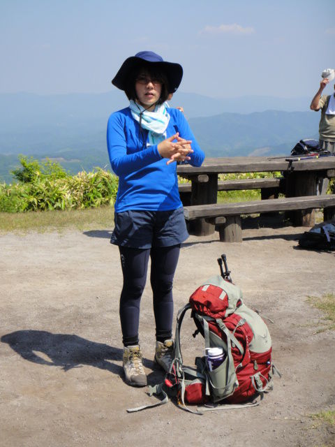 アウトドア リアルクローズ 写真を制するなら色だ 広島登山研究所のブログ