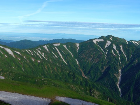 154 思った以上に佐渡島が近い。