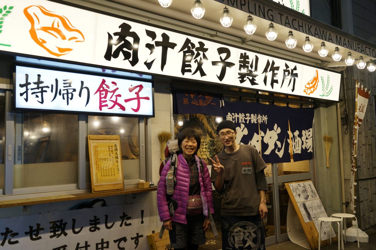 No 464 立川南口 肉汁餃子製作所 ダンダダン酒場 立川店で一杯 15年12月日入店 山から下りたらこんな店 副隊長の自己満足