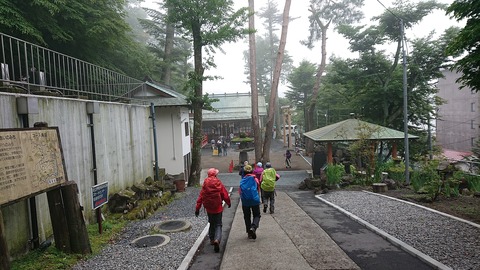 46 伊香保神社に到着。