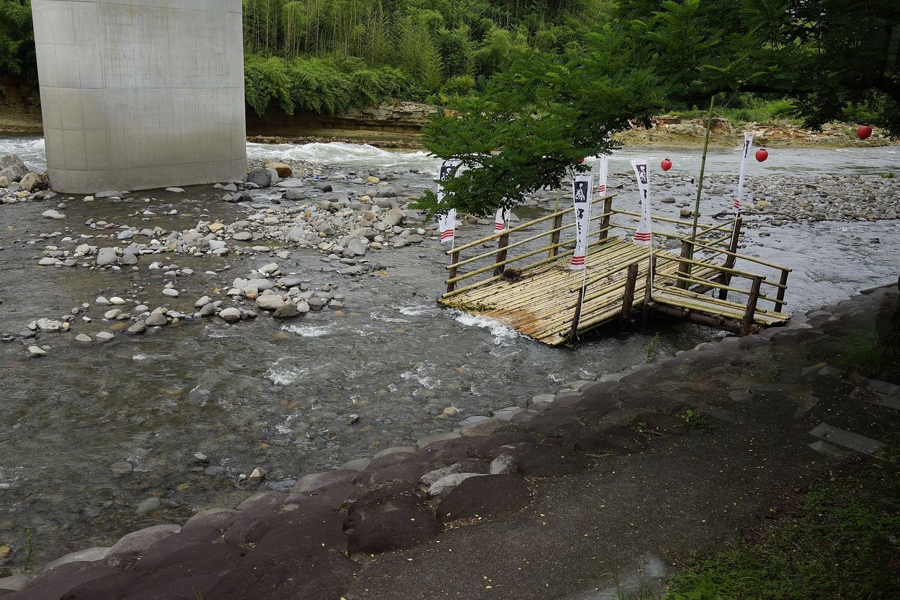 No 058 安中 磯部簗 鮎料理 で一杯 14年7月6日入店 番外編 山から下りたらこんな店 副隊長の自己満足