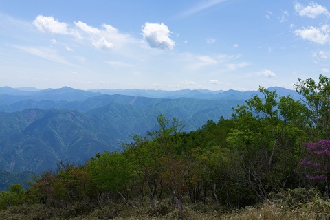 062 右端は大無限山。