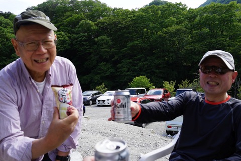 47 ウェルキャンプ場で一杯。