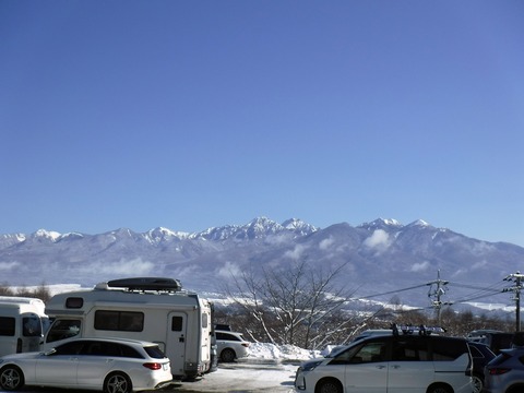 003 富士見パノラマリゾートの山麓駅から見えた八ヶ岳。