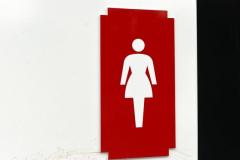 「性自認は女性」と説明の利用客、女性トイレに侵入容疑で書類送検 大阪