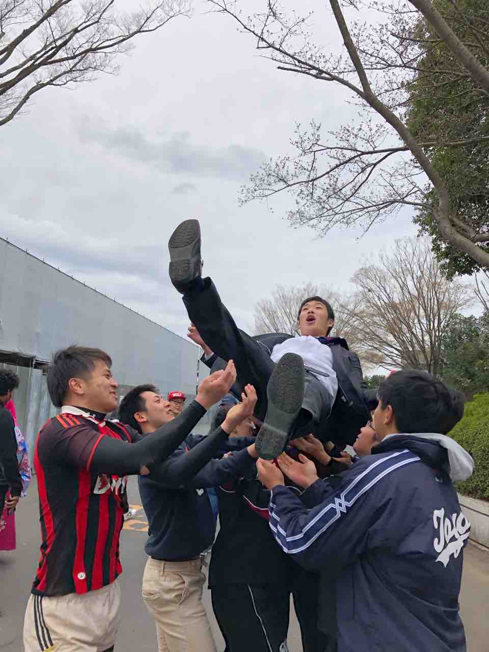 卒業式 茨城大学ラグビー部天使たちの休息 卒業式 茨城大学ラグビー部天使たちの休息