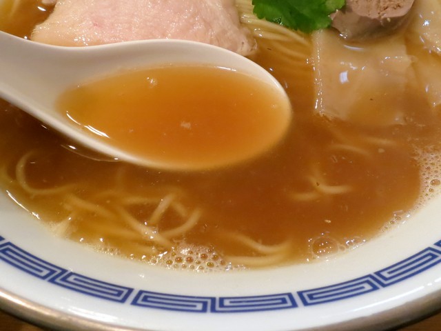 ラーメン凪 特級中華そば 駒込店 七面鳥の中華そば カマスの特級中華そば らーめん喰倒記3 ラーメン凪 特級中華そば 駒込店 七面鳥の中華そば カマスの特級中華そば らーめん喰倒記3