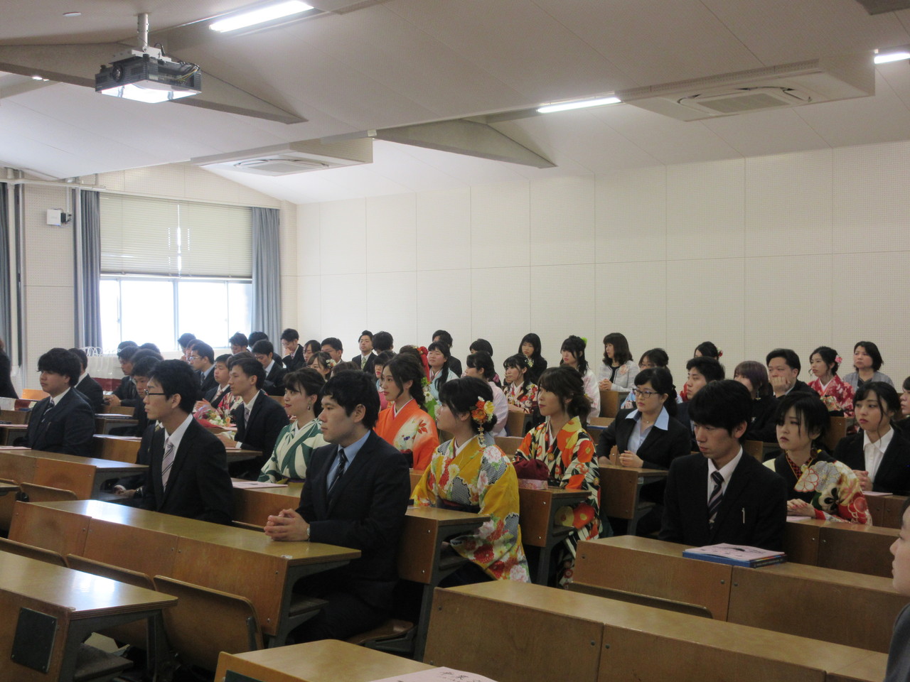 H３０年度卒業式 謝恩会 福岡大学人文学部歴史学科行事ブログ