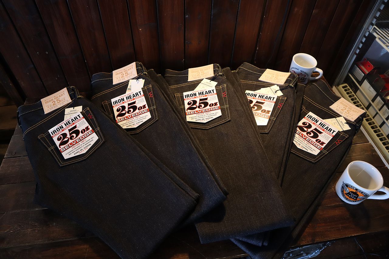 IRONHEARTから25ozセルビッチデニム スーパースリムストレート再入荷