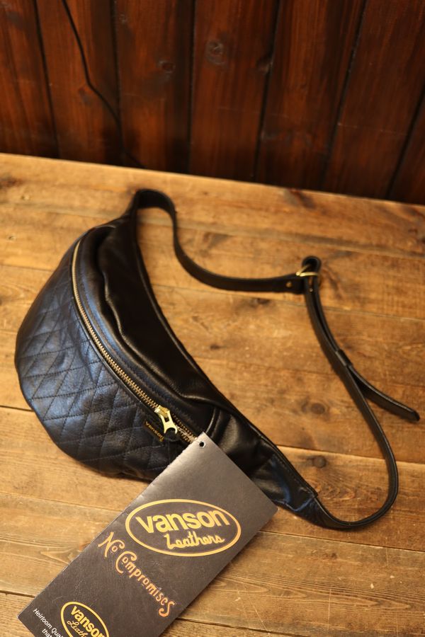 VANSONから圧倒的な存在感と堅牢さ。一生モノとして育てる、VANSONの
