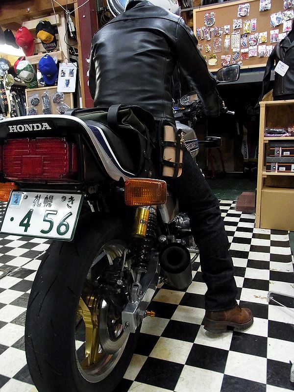最近お問い合せの多いウォレットホルスターですが : バイクウェアと