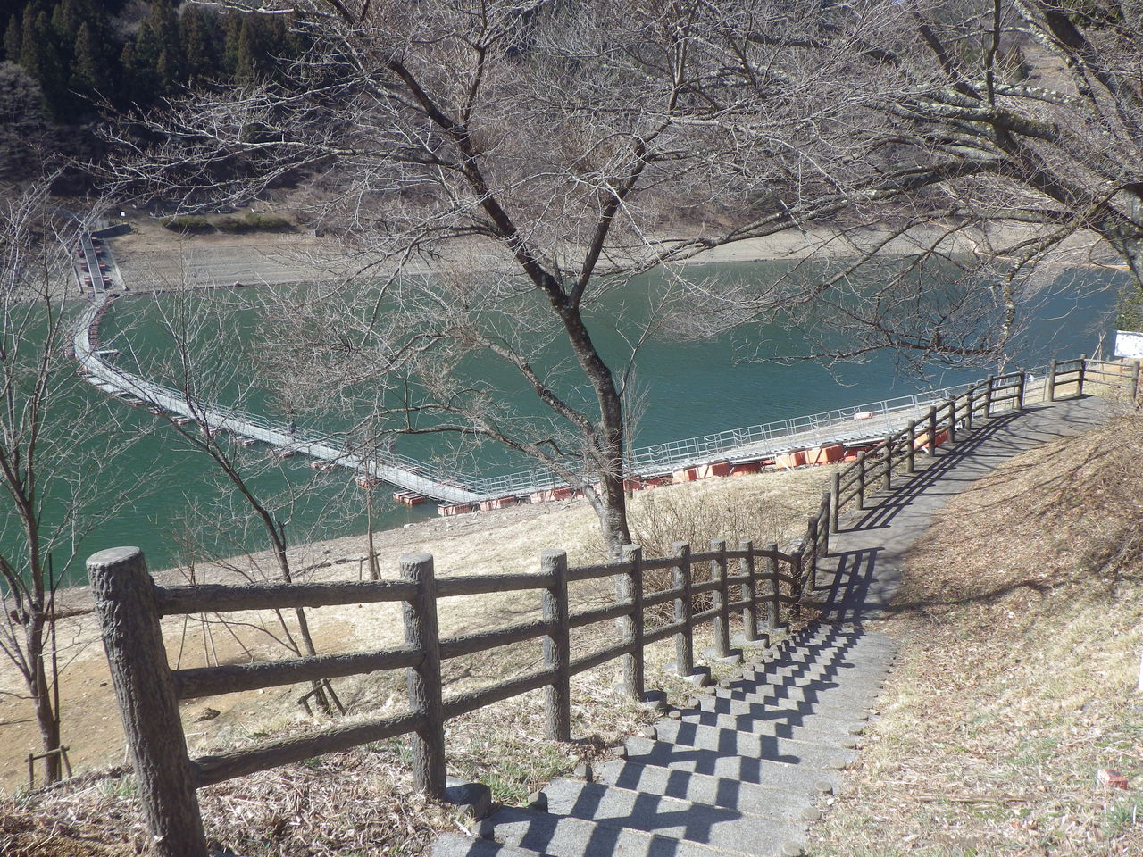 留浦の浮橋 Japanese Black Army 留浦の浮橋 Japanese Black Army