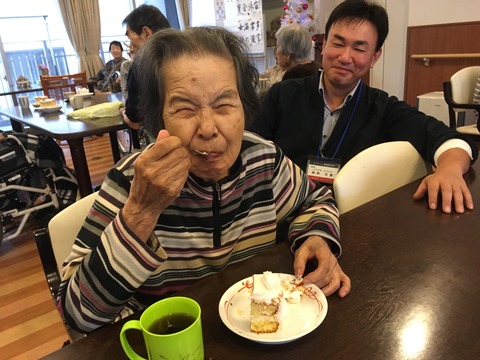 写真 2017-12-08 13 44 09