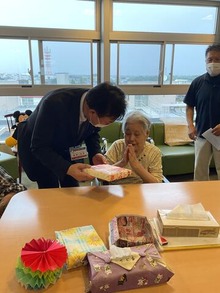 2022-09-07 14.01.38-1