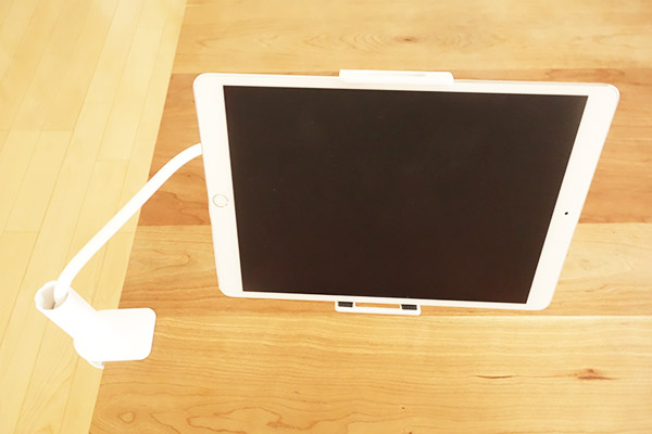3COINSで売り切れていたタブレットホルダーをゲット