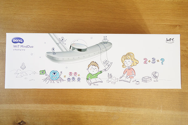 読書や勉強、創作活動がはかどる親子デスクライト「BenQ Wit MindDuo LED デスクライト」を試してみました
