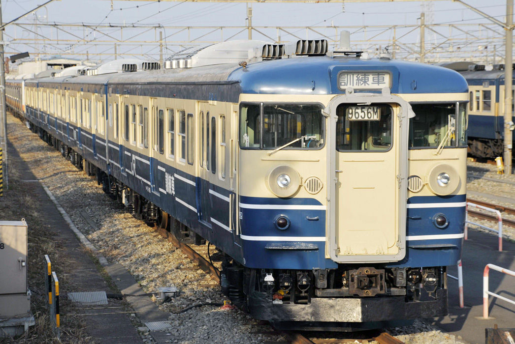 訓練車 08 03 16 豊田電車区にて 空と鉄と 訓練車 08 03 16 豊田電車区にて 空と鉄と