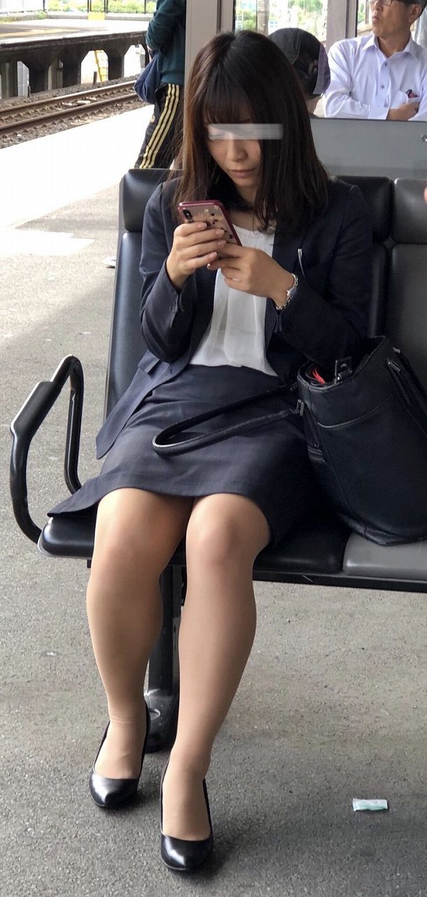 スカートエロエロ 