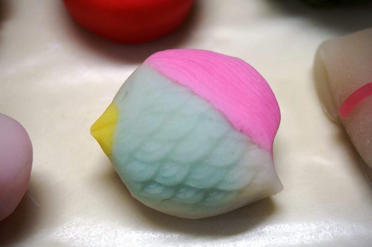 ひとひの和菓子 正月は芦屋 杵屋豊光の和菓子をお出しします 日本茶カフェ一日 ひとひ ひとひの和菓子 正月は芦屋 杵屋豊光の和菓子をお出しします 日本茶カフェ一日 ひとひ