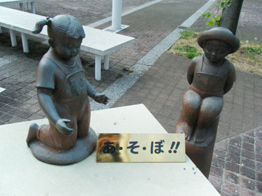 ひとこま作者