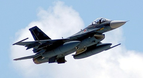 800px-Mitsubishi_F-2_at_Guam_(Cropped)