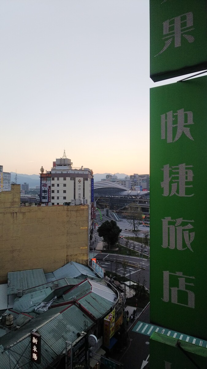 年１月 正月休みは台湾２泊３日旅 ３日目 台湾鉄道旧台北機廠を見学して関西空港へ 小心者 オッサン乗り鉄一人旅