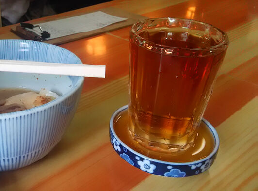 梅割り 東京 大衆酒場にある甲類焼酎のハードな飲み方 マイケルオズの あの町この味 ひとり旅 梅割り 東京 大衆酒場にある甲類焼酎のハードな飲み方 マイケルオズの あの町この味 ひとり旅
