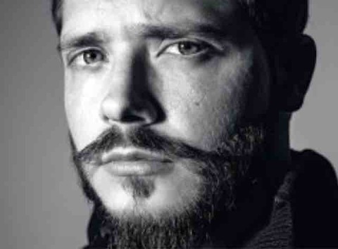 $220 クソ自転車配達員を睨みつけました