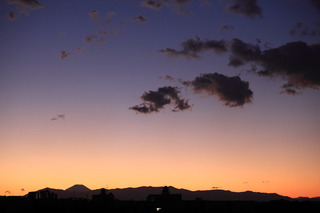 夕暮れと富士山