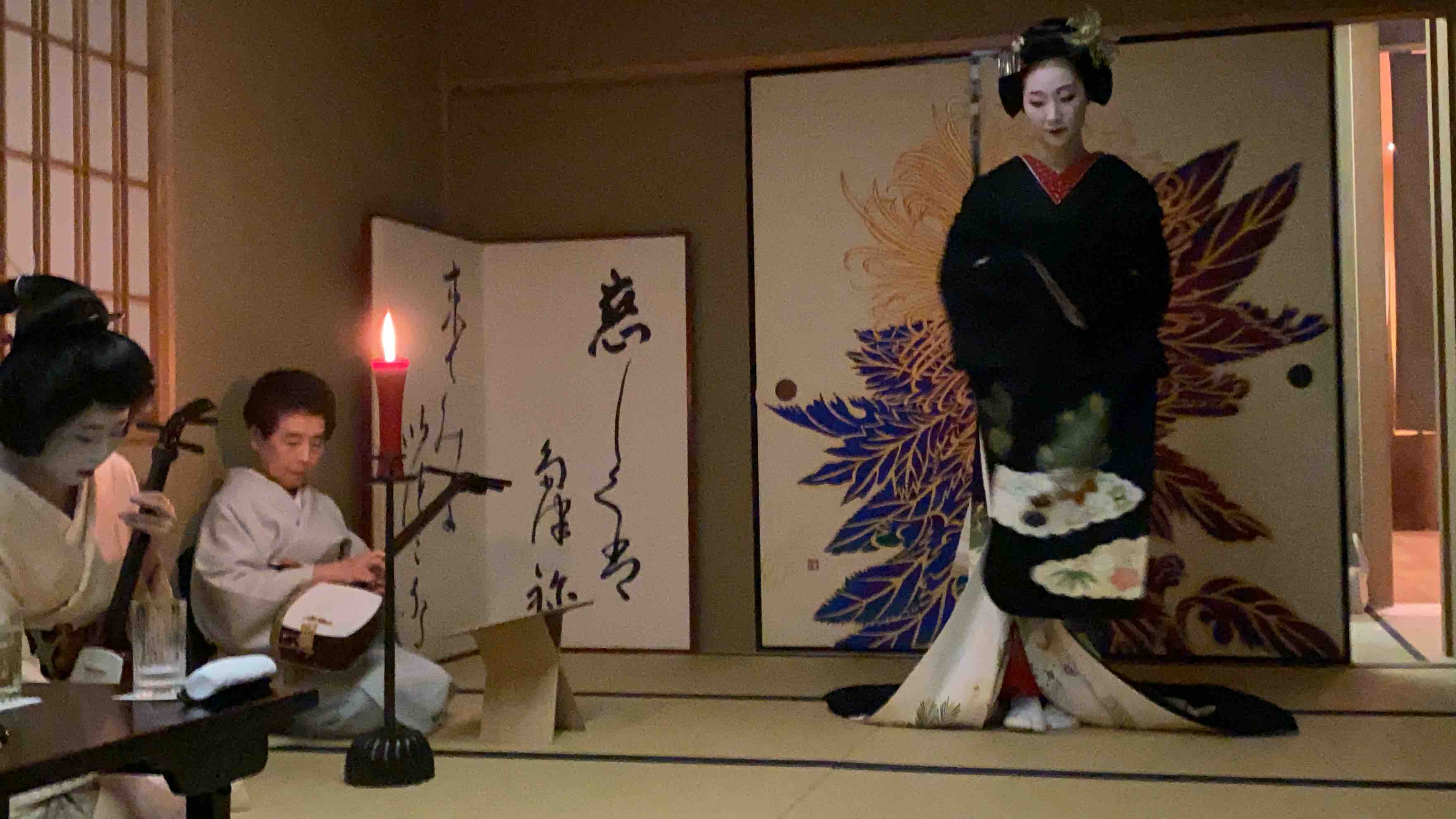 襟替え お座敷 ひとすじの道