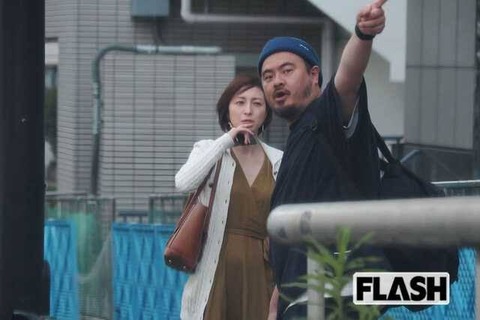 o0640042715312690421