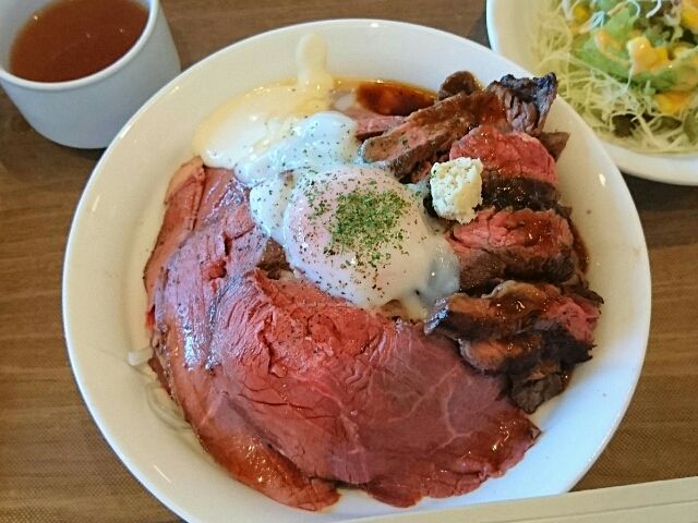 Let S肉活 ローストビーフとステーキの夢の競演 アクアシティお台場のbrooklyn Bloomのオリエンタル丼 Currydandy カレーダンディ