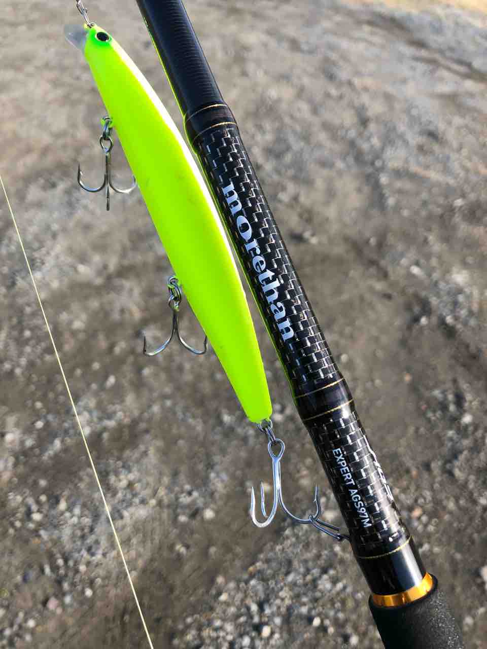 美品 ダイワ モアザン 11MX ワインドストーム