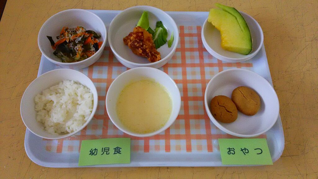 8月18日 給食献立 立花ひよこ保育園の今日の給食メニュー
