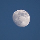 210f038_moon