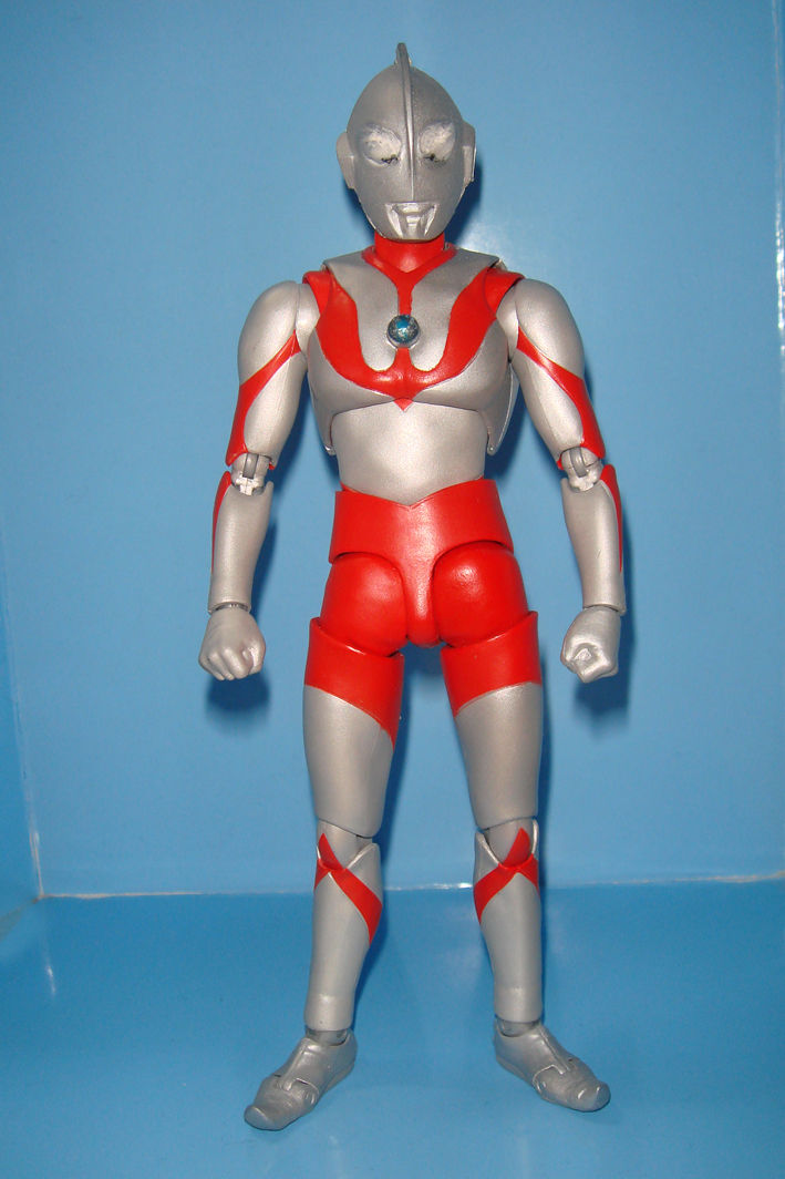 ウルトラマンBタイプ フィギュア スペシウム光線！初代