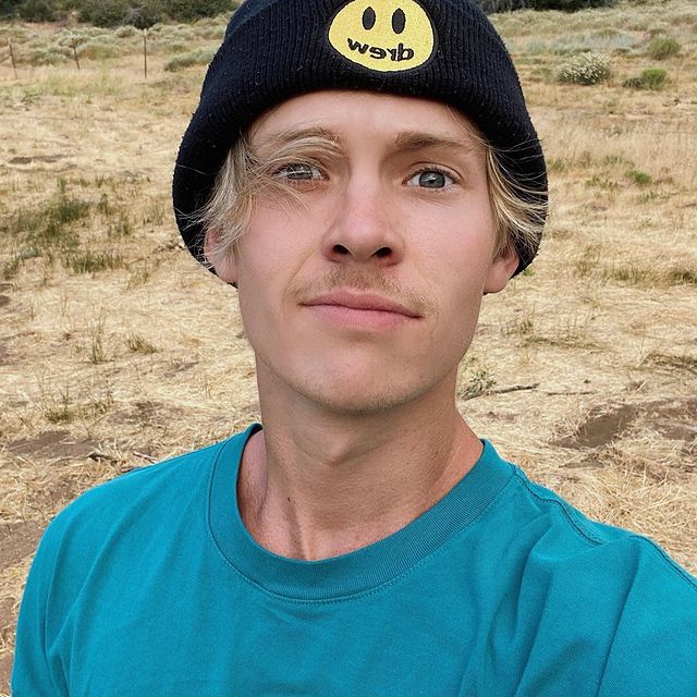 Tanner Fox (Youtuber) Wiki, Bio, Age, Height, Weight, Girlfriend, Net