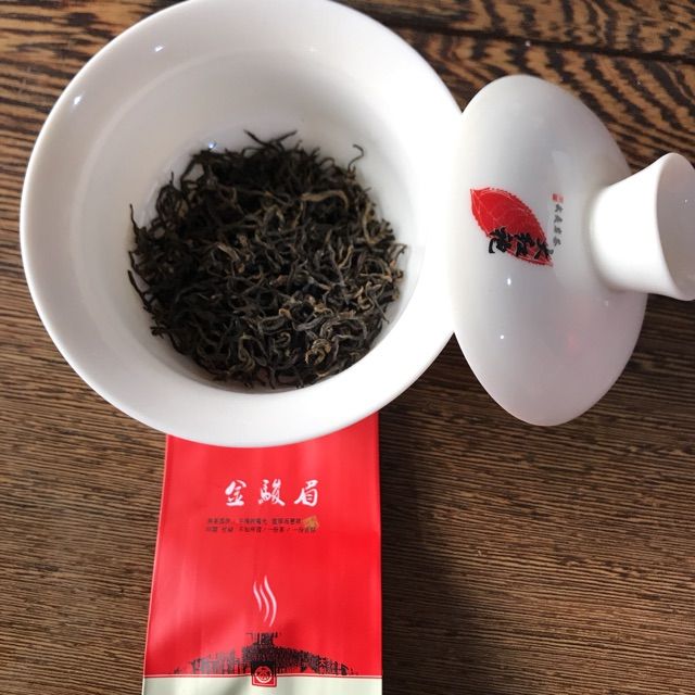 新品】紅茶 金駿眉 ジンジュンメイ 中国茶 高級紅茶 お土産 紙袋付き