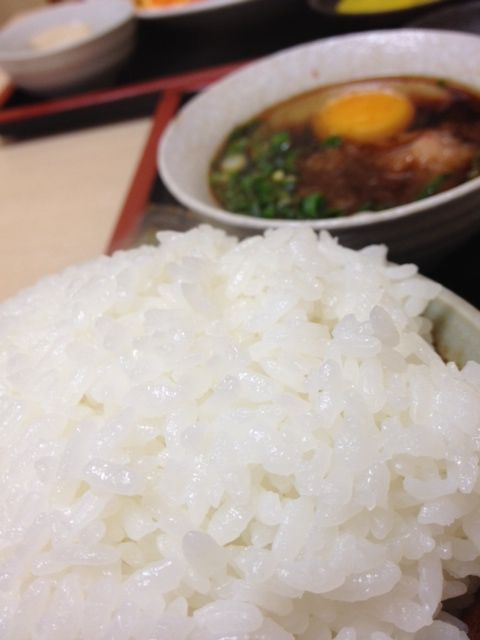 ウマさっぱりトンカツとマンガ盛りご飯 とんかつ一番 北加賀屋 もぐもぐろぐ