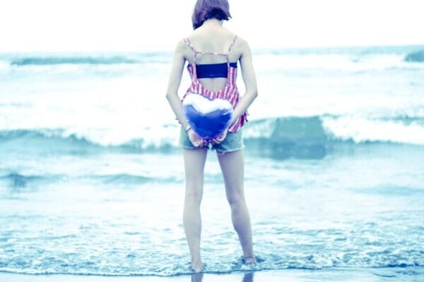 【速報】23歳女さん、彼氏にオナラを嗅がせる快感を知ってしまった結果ｗｗｗｗｗ  (※画像あり)
