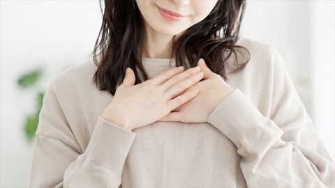 【画像】テレ東森香澄アナ、巨乳を強調してしまうｗｗｗｗｗｗ