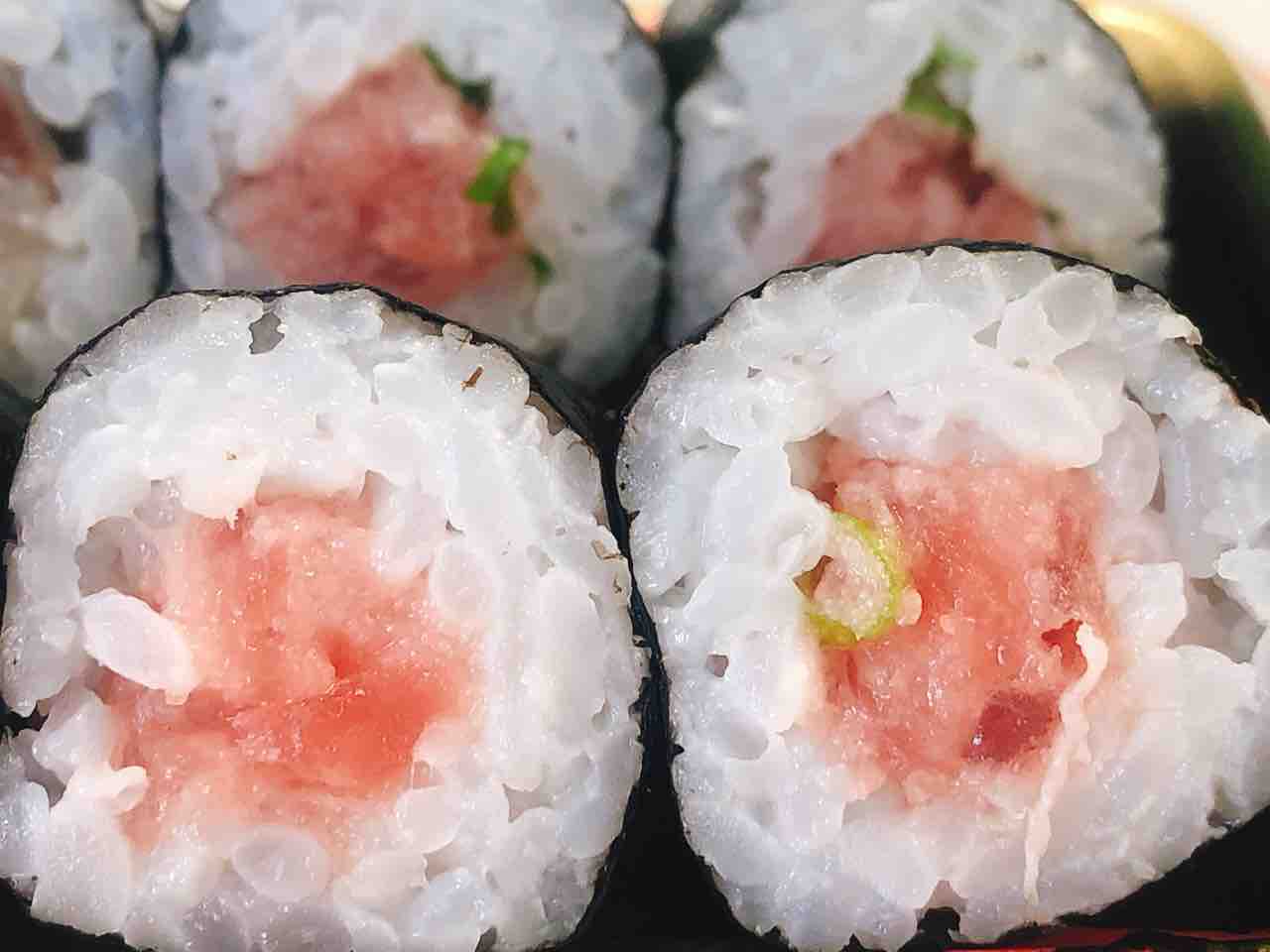紅白鉄火巻き 海鮮はしまき No 16の日常