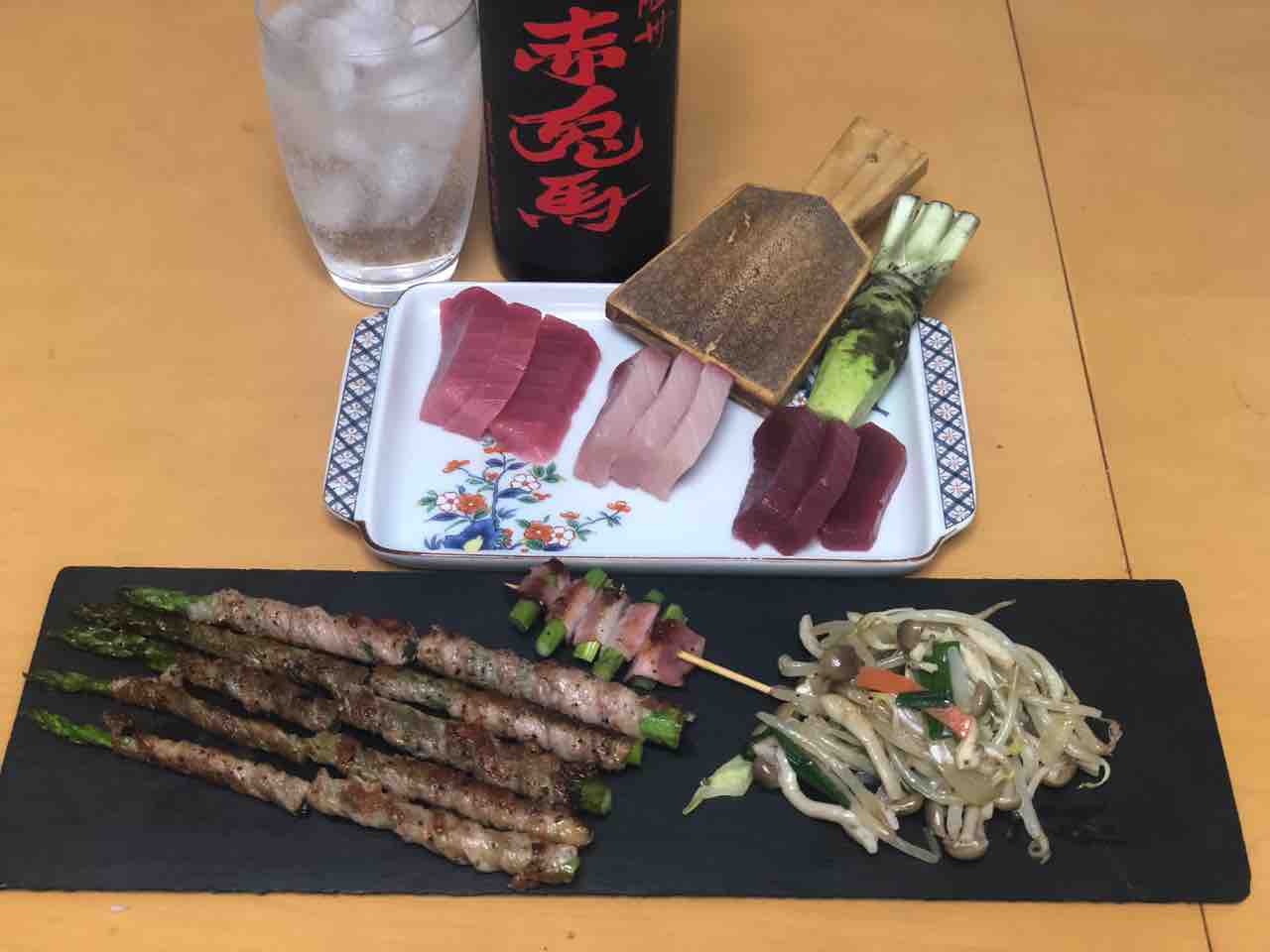 アスパラ肉巻 アスパラベーコン串 野菜炒め 刺身三種盛り 家ごはん No 16の日常 アスパラ肉巻 アスパラベーコン串 野菜炒め 刺身三種盛り 家ごはん No 16の日常