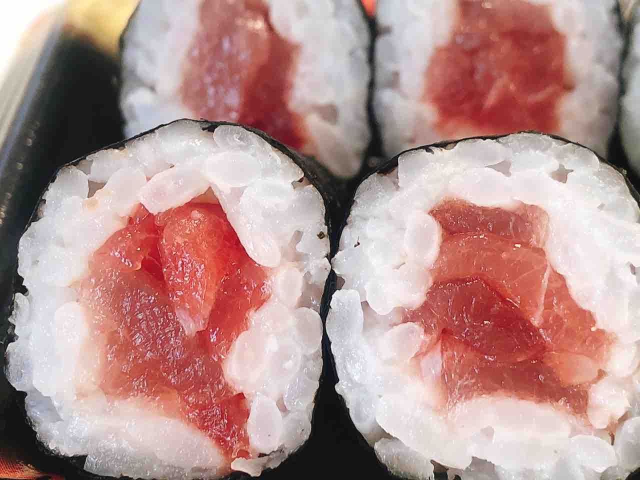 紅白鉄火巻き 海鮮はしまき No 16の日常