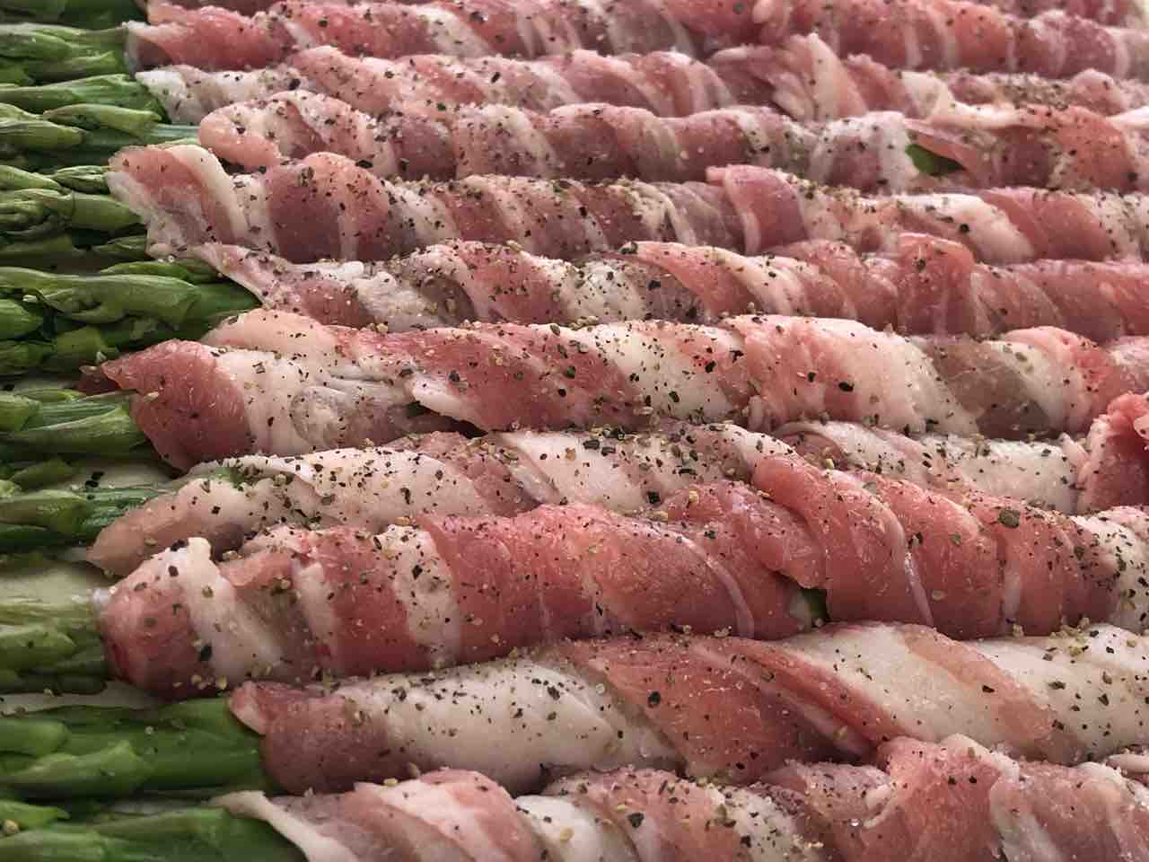 アスパラ肉巻 アスパラベーコン串 野菜炒め 刺身三種盛り 家ごはん No 16の日常 アスパラ肉巻 アスパラベーコン串 野菜炒め 刺身三種盛り 家ごはん No 16の日常